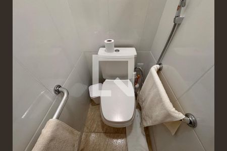 Suíte 1 - Banheiro de casa de condomínio à venda com 5 quartos, 203m² em Recreio dos Bandeirantes, Rio de Janeiro