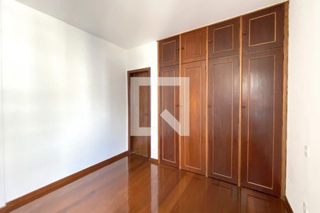 Suite  de apartamento para alugar com 2 quartos, 150m² em Santo Antônio, Belo Horizonte