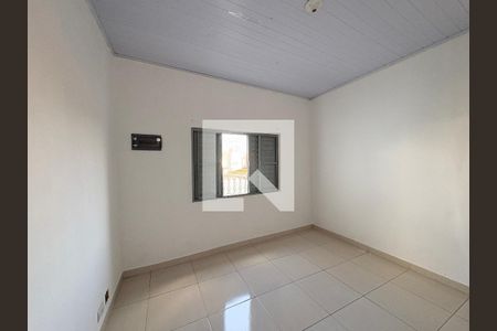 Quarto 2 de casa para alugar com 2 quartos, 50m² em Piqueri, São Paulo
