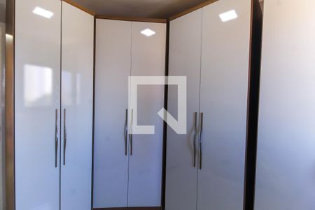 Quarto 1 de apartamento para alugar com 3 quartos, 70m² em Vila Bertioga, São Paulo
