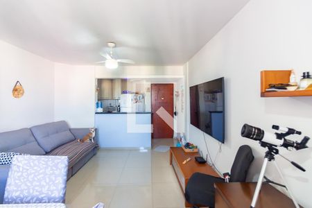 Sala de apartamento para alugar com 2 quartos, 55m² em Bandeiras, Osasco
