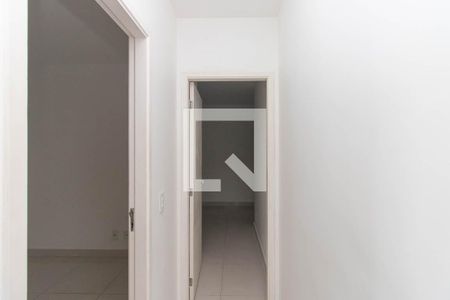 Corredor dos Quartos de apartamento para alugar com 2 quartos, 89m² em Vila Maria Baixa, São Paulo
