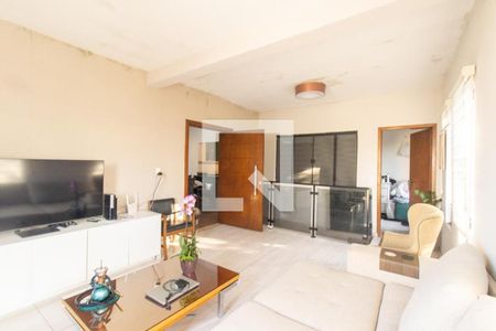 Sala de casa à venda com 3 quartos, 300m² em Sítio Cercado, Curitiba