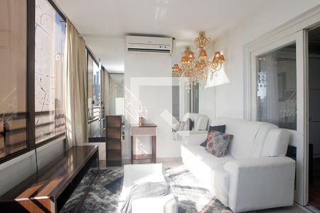 Sala 2 de apartamento à venda com 1 quarto, 70m² em Rio Branco, Porto Alegre