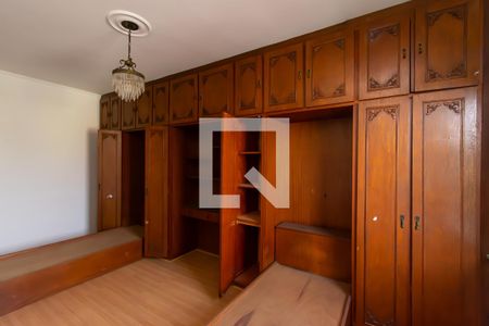 Quarto 1 de casa para alugar com 4 quartos, 400m² em Jardim Vila Formosa, São Paulo