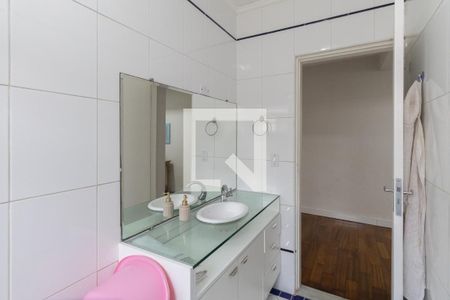 Banheiro de casa à venda com 4 quartos, 263m² em Vila Medeiros, São Paulo
