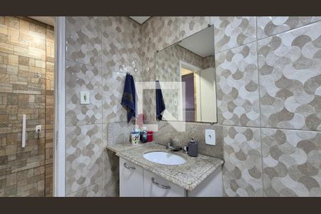 Casa à venda com 2 quartos, 200m² em Vila Guarará, Santo André