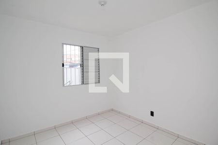 Quarto 2 de apartamento para alugar com 2 quartos, 50m² em Jardim Flor da Montanha, Guarulhos