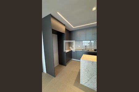 Cozinha de apartamento para alugar com 2 quartos, 74m² em Vila da Serra, Nova Lima