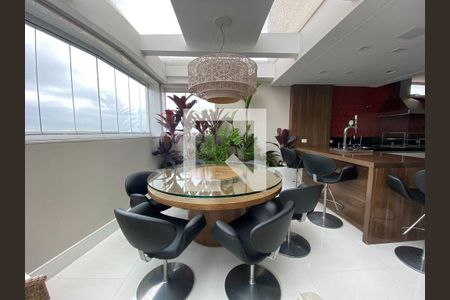 Apartamento à venda com 3 quartos, 198m² em Vila Mussoline, São Bernardo do Campo