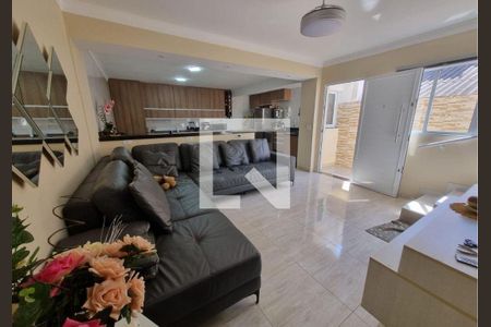 Casa à venda com 3 quartos, 215m² em Jardim Climax, São Paulo