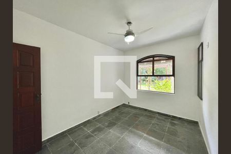 Casa à venda com 4 quartos, 623m² em Jacarepaguá, Rio de Janeiro
