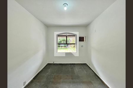Casa à venda com 4 quartos, 623m² em Jacarepaguá, Rio de Janeiro