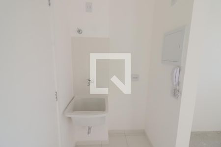 Sala/Cozinha de apartamento à venda com 2 quartos, 36m² em Jaguaribe, Osasco