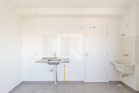 Sala/Cozinha de apartamento à venda com 2 quartos, 36m² em Jaguaribe, Osasco