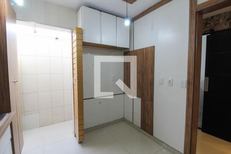 Cozinha de casa de condomínio à venda com 3 quartos, 120m² em Jardim das Esmeraldas, São Paulo