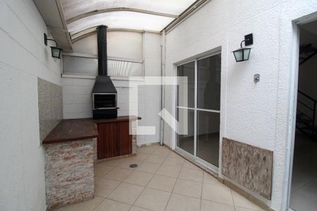 Quintal de casa de condomínio à venda com 3 quartos, 120m² em Jardim das Esmeraldas, São Paulo