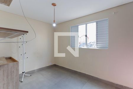 Quarto 2 de casa para alugar com 2 quartos, 80m² em Vila Aurora (zona Norte), São Paulo