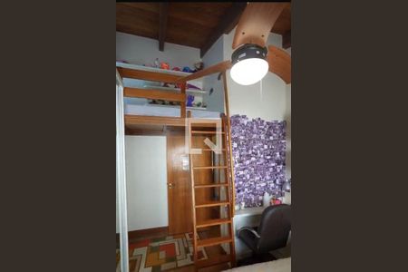 Quarto  de casa de condomínio à venda com 3 quartos, 234m² em Boa Vista, Porto Alegre