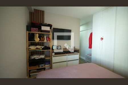 Quarto Suite 1 de apartamento à venda com 2 quartos, 75m² em Jardim Bela Vista, Santo André