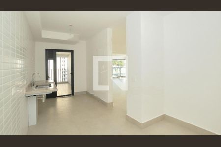 Apartamento à venda com 3 quartos, 174m² em Pinheiros, São Paulo
