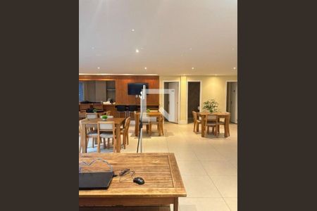 Apartamento à venda com 2 quartos, 55m² em Quitaúna, Osasco