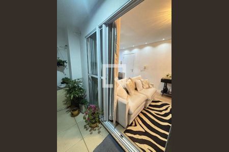 Apartamento à venda com 2 quartos, 55m² em Quitaúna, Osasco