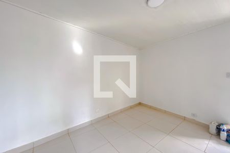 Quarto de casa para alugar com 2 quartos, 90m² em Vila Anglo Brasileira, São Paulo