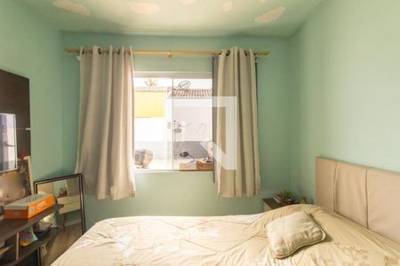 Quarto 1 de casa de condomínio à venda com 2 quartos, 54m² em Tatuquara, Curitiba