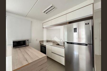 Sala/Cozinha de apartamento para alugar com 1 quarto, 56m² em Vila Olímpia, São Paulo