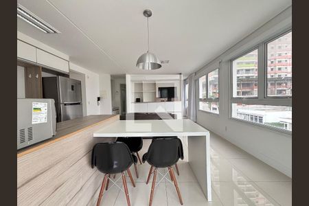 Sala/Cozinha de apartamento para alugar com 1 quarto, 56m² em Vila Olímpia, São Paulo