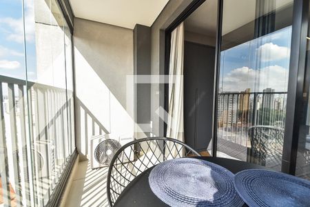 Varanda de kitnet/studio para alugar com 1 quarto, 27m² em Vila Mariana, São Paulo