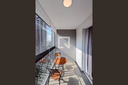 Varanda de kitnet/studio para alugar com 1 quarto, 28m² em Vila Mariana, São Paulo