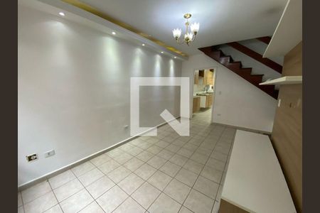 Casa à venda com 3 quartos, 144m² em Jardim Maria Duarte, São Paulo