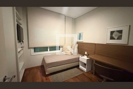 Apartamento à venda com 3 quartos, 133m² em Vila Olímpia, São Paulo