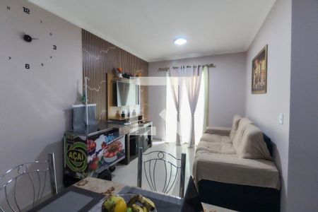 Sala de apartamento para alugar com 3 quartos, 69m² em Itaquera, São Paulo