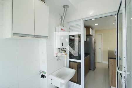 Sala/Cozinha/Área de Serviço de apartamento para alugar com 2 quartos, 67m² em Casa Verde, São Paulo