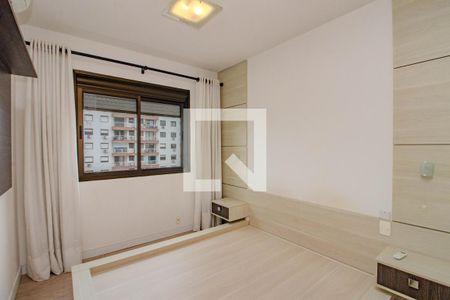 Suíte de apartamento para alugar com 2 quartos, 62m² em Santa Maria Goretti, Porto Alegre