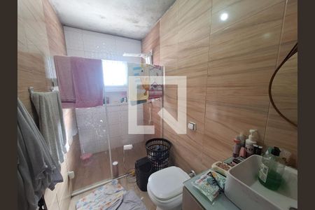 Banheiro social de casa para alugar com 2 quartos, 80m² em Vila Urupes, Suzano