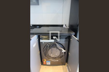 Cozinha de apartamento para alugar com 1 quarto, 33m² em Butantã, São Paulo