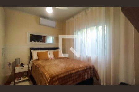 Casa à venda com 2 quartos, 80m² em Vila Nova, Porto Alegre
