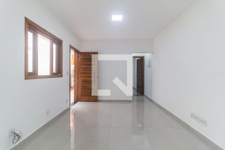Sala de casa para alugar com 1 quarto, 50m² em Jardim Camila, Mogi das Cruzes