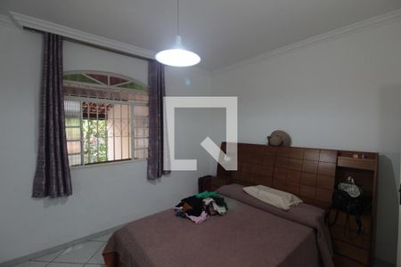Suite de casa à venda com 3 quartos, 360m² em Copacabana, Belo Horizonte