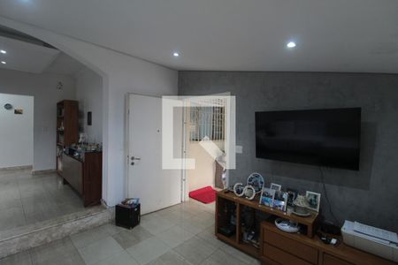 Sala de casa à venda com 3 quartos, 360m² em Copacabana, Belo Horizonte