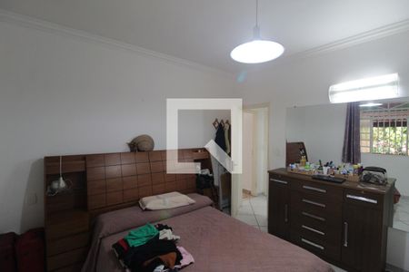 Suite de casa à venda com 3 quartos, 360m² em Copacabana, Belo Horizonte