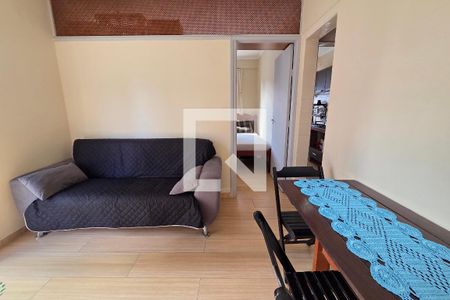 Sala de apartamento para alugar com 1 quarto, 39m² em Vila Tupi, Praia Grande