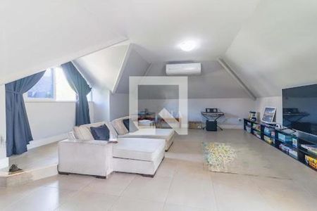 Casa à venda com 4 quartos, 485m² em Recreio dos Bandeirantes, Rio de Janeiro