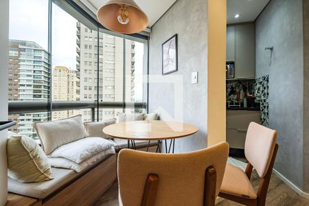 Sala/Cozinha de apartamento à venda com 1 quarto, 40m² em Paraíso, São Paulo