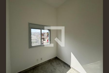 Quarto 1 de apartamento para alugar com 2 quartos, 44m² em Jardim Maringa, São Paulo