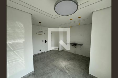 Sala  de apartamento para alugar com 2 quartos, 44m² em Jardim Maringa, São Paulo